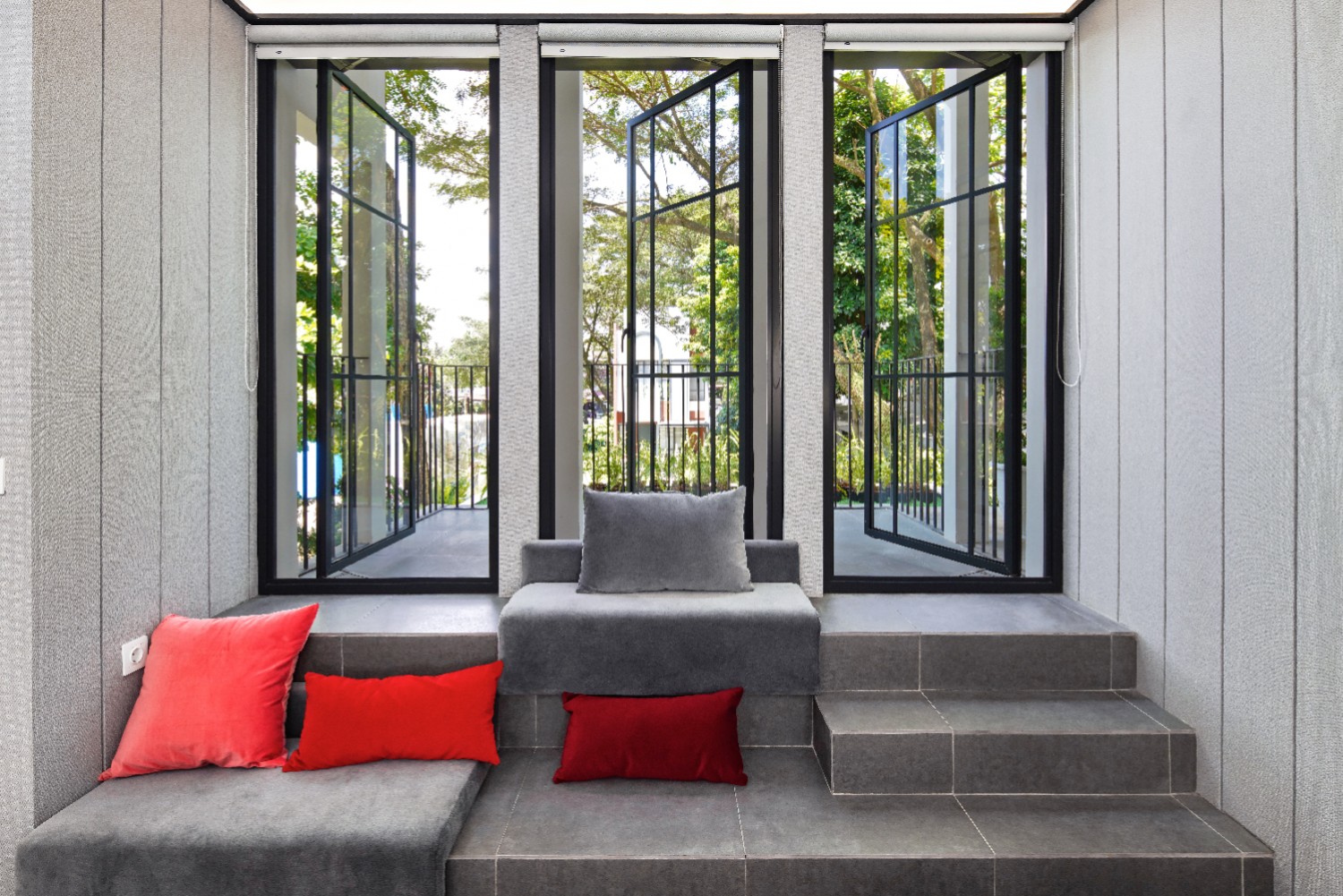 Aether Type 171 — Foto 1