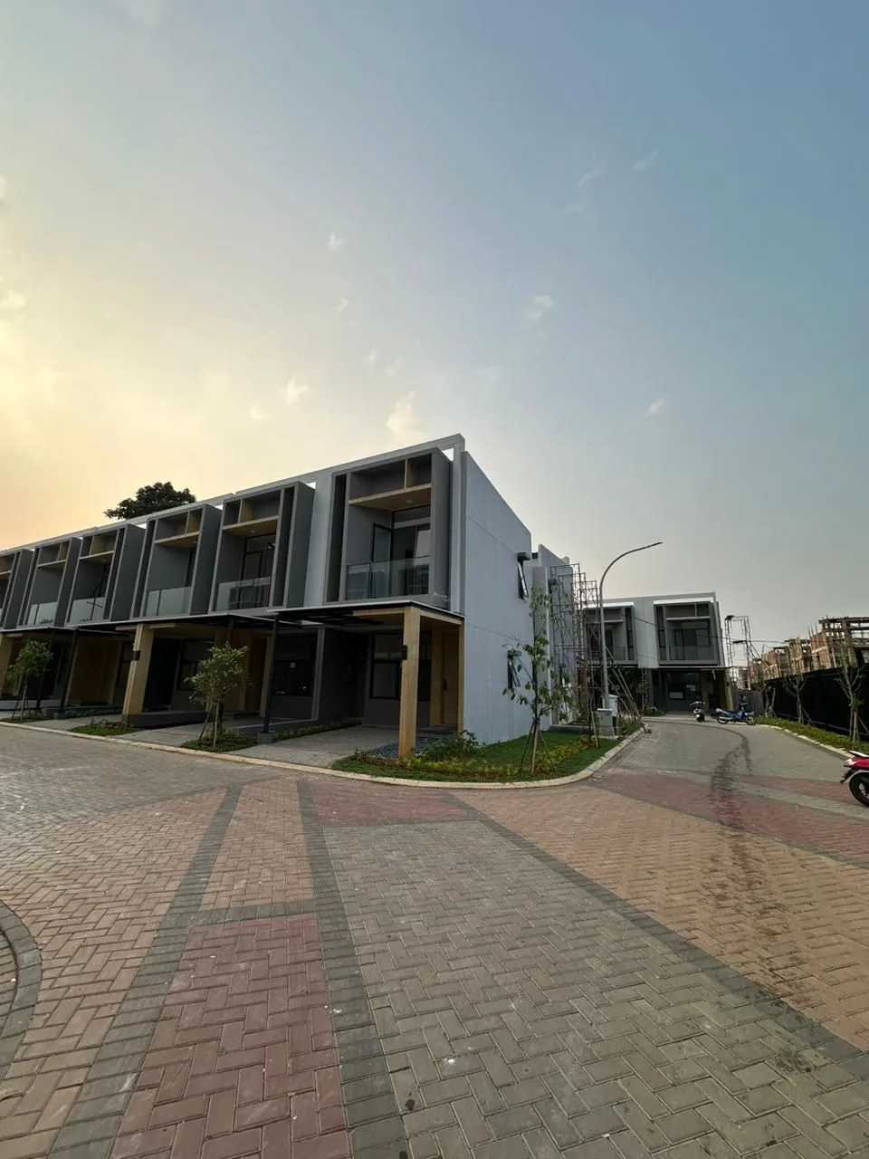 Rumah Hook Jiva Tanakayu BSD – Full Furnished, PPJB Siap AJB, Harga 2,1 M galeri gambar