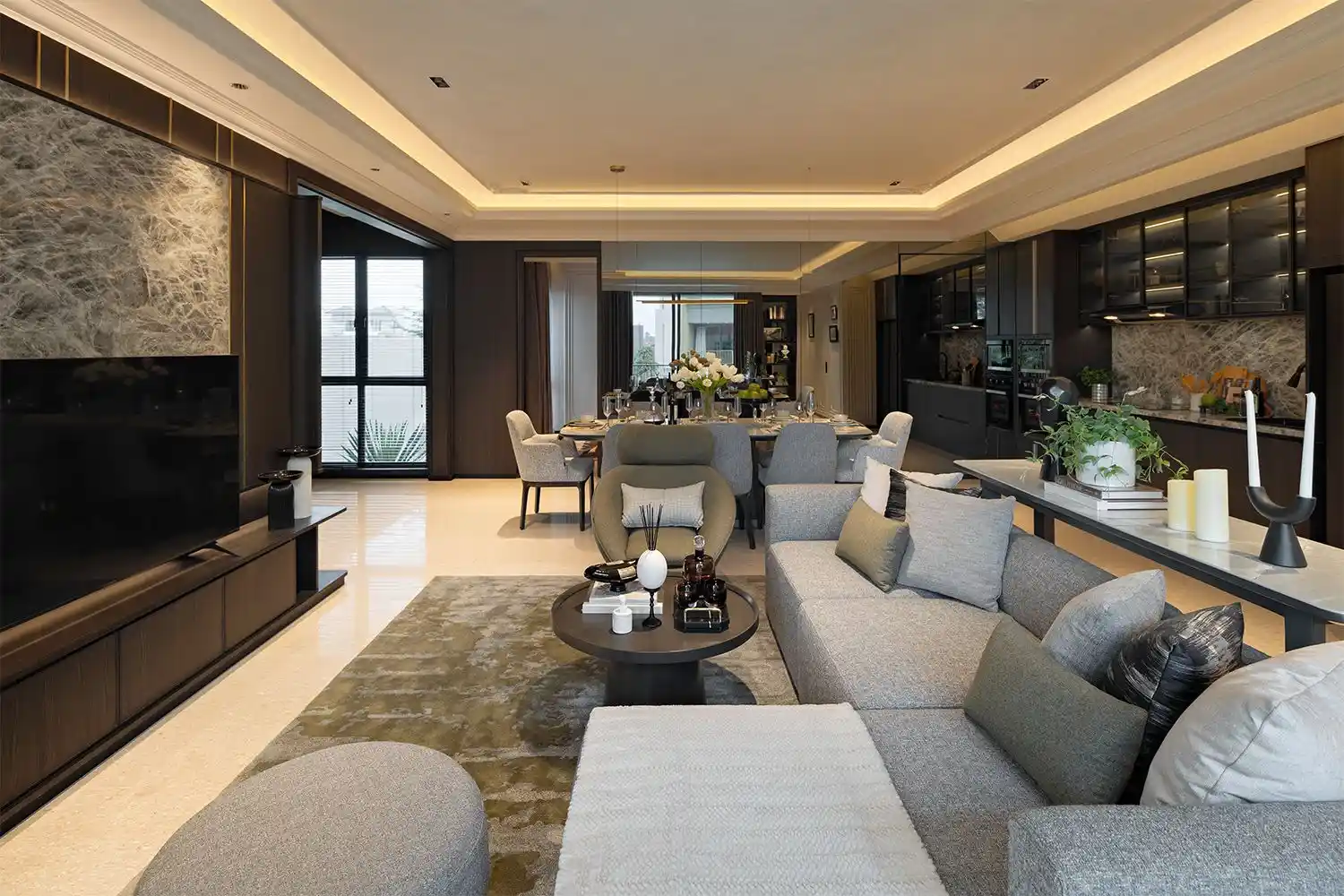 Elyon Type 9 — Foto 3