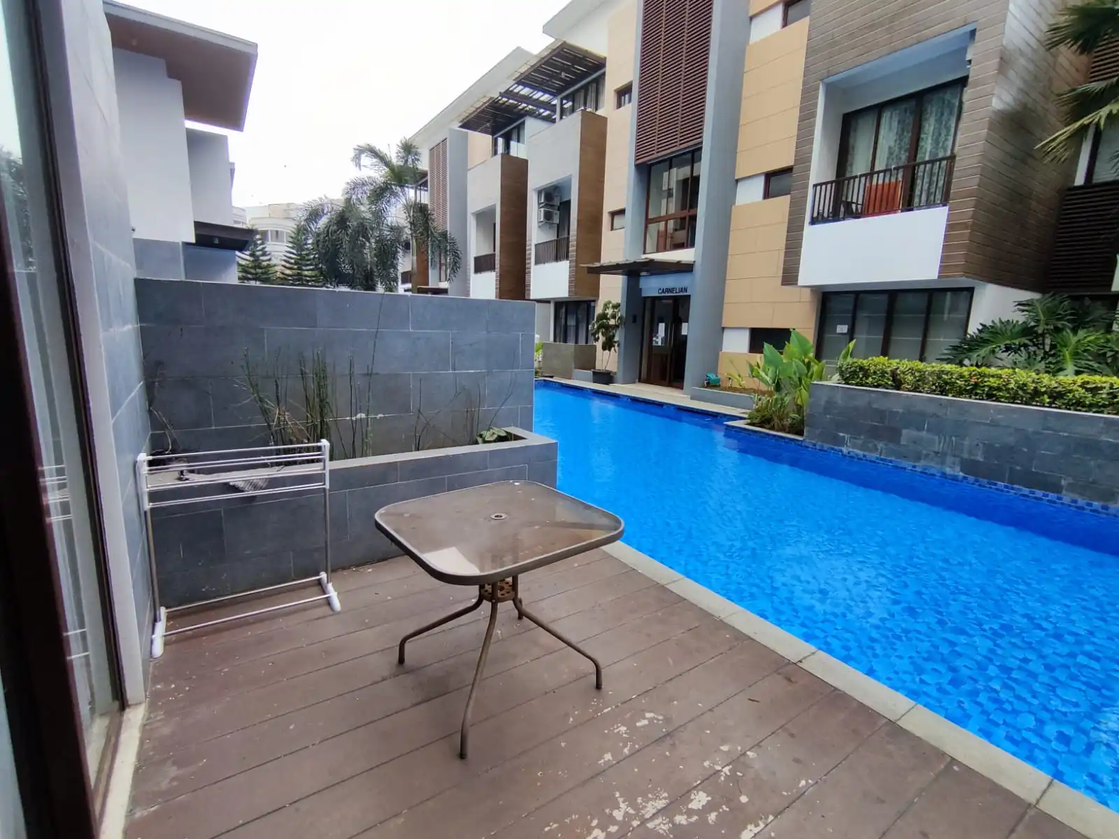 🔥 RUGI BESAR! Loft 2 Lantai BSD – Langsung Pool View, Fully Furnished, Siap Huni! — Foto 6